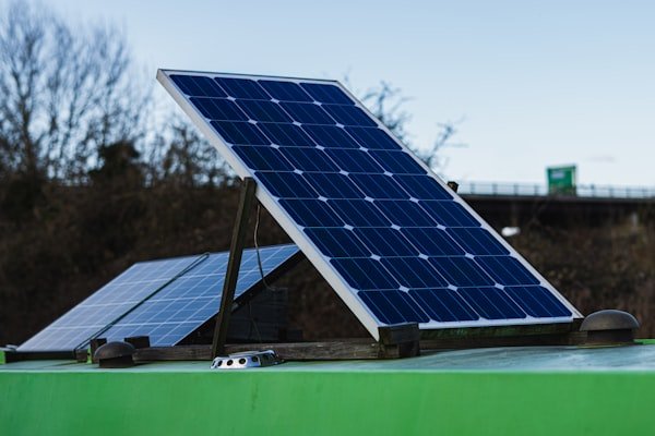 Solar & Battery